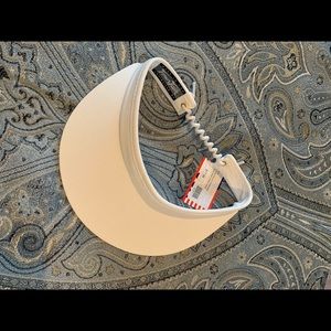 NWT Golf/tennis visor. Woman’s White